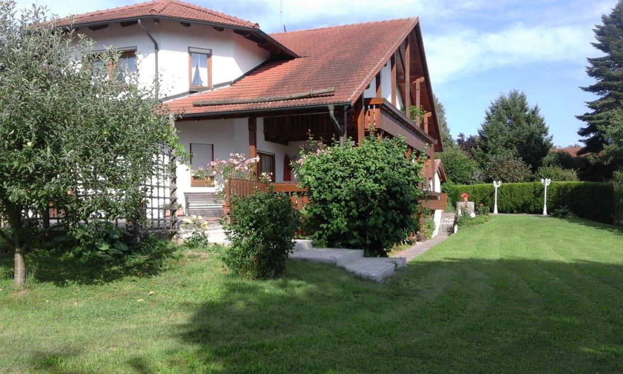 Auszeit-Wohnungen Aidenbach Exterior photo